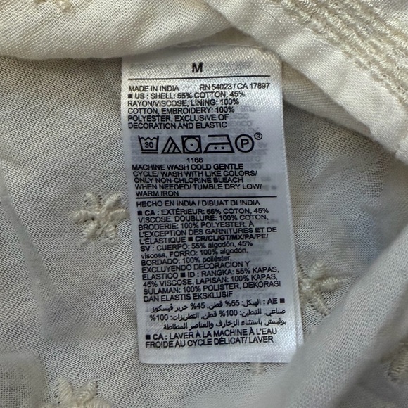 Old Navy Embroidered Cottage Core Dress Size M - Picture 4 of 5